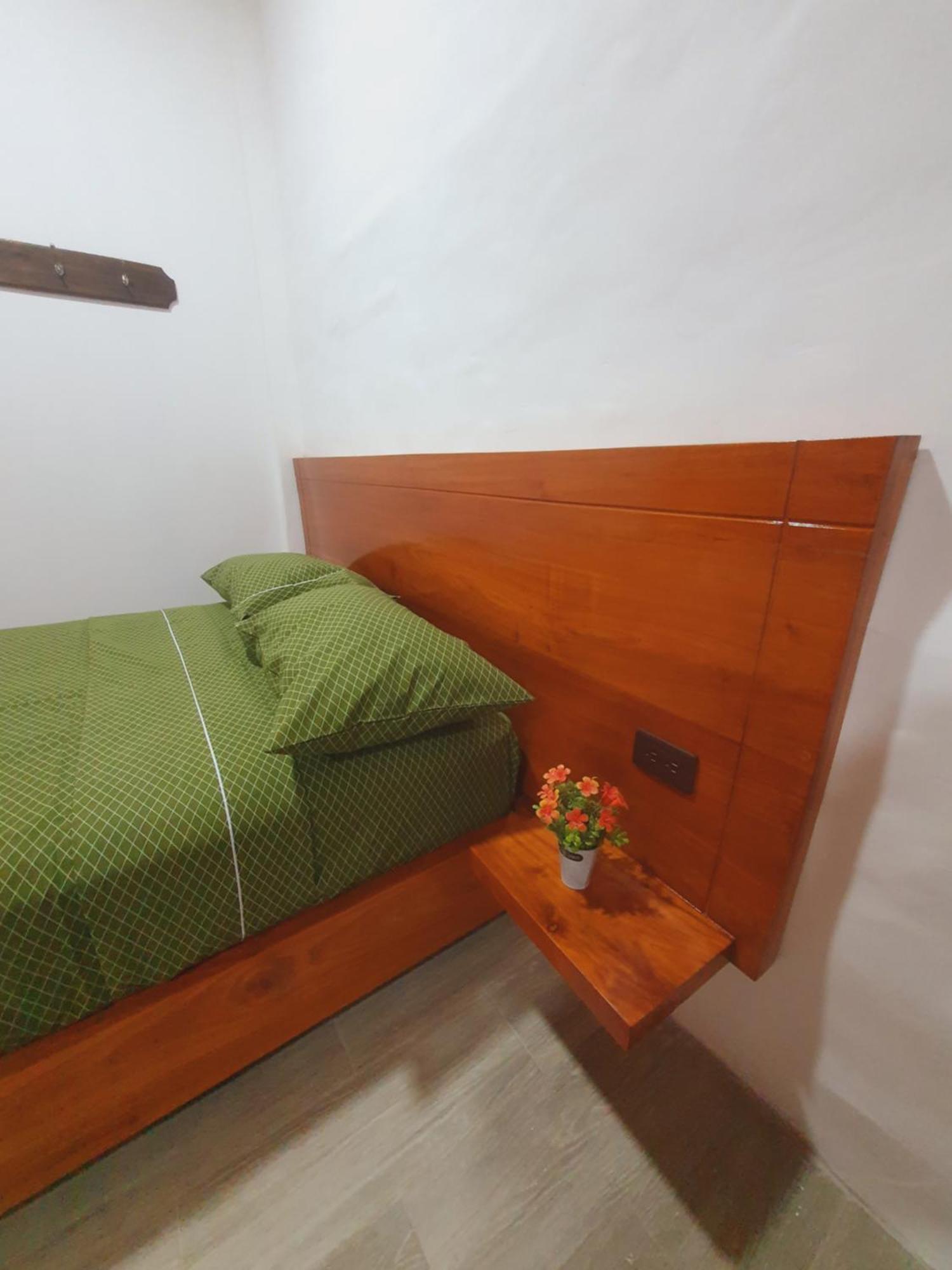 Suite Amoblada En Santa Cruz Puerto Ayora  Buitenkant foto